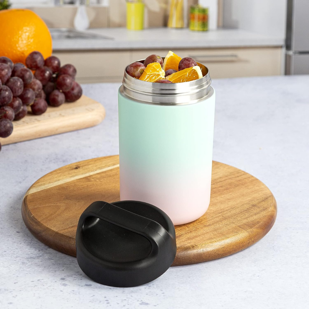Keep food warm: portable stainless steel food warmer for healthy, hot meals anywhere. Ergonomic handle.