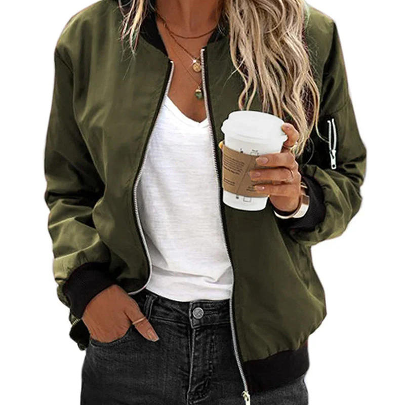 "Stilvolle langärmlige Damen-Bomberjacke mit Reißverschluss, gerippten Bündchen und schlanker Silhouette, ideal für den Allta