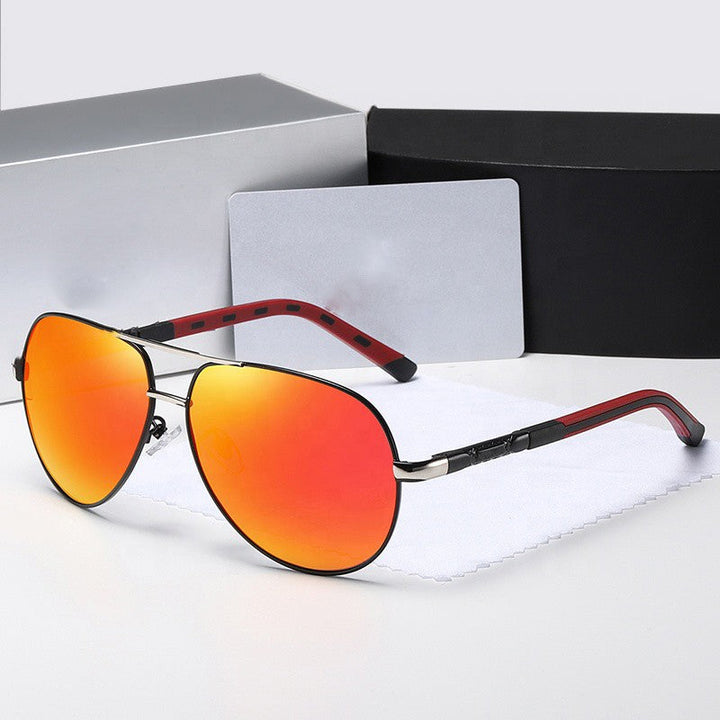 "Stilvolle polarisierte UV400 Piloten-Sonnenbrille mit Edelstahlrahmen für Männer, klassisches Design."