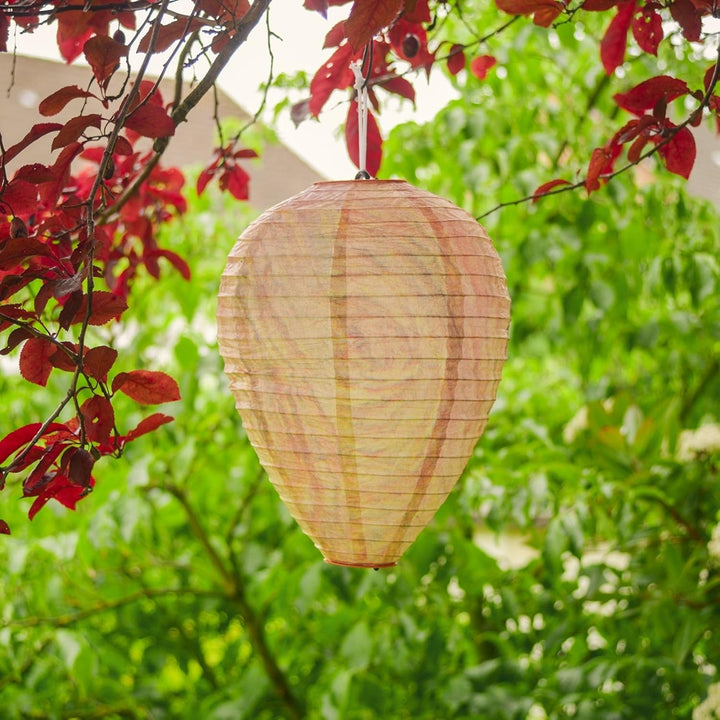 "Stilvolle Wespennest Abwehr Lampe, hängend, für Wespenfreie Umgebung, mit stimmungsvoller Beleuchtung für Garten."
