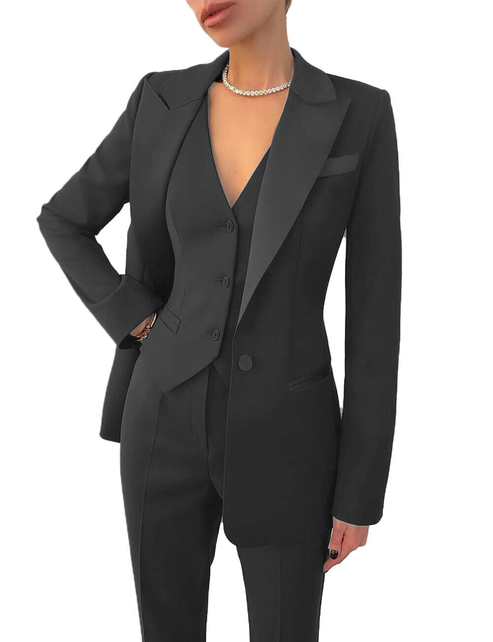 Stilvoller Damen 3-Teiler Hosenanzug in Grau, bestehend aus Blazer, Hose & Weste; perfekt für den Business-Look.