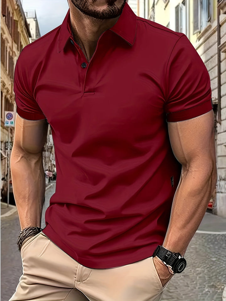 Stilvolles Herren-Kurzarm-Poloshirt mit schmalem Kragen und eleganter Passform, perfekt für Freizeit und Büro.