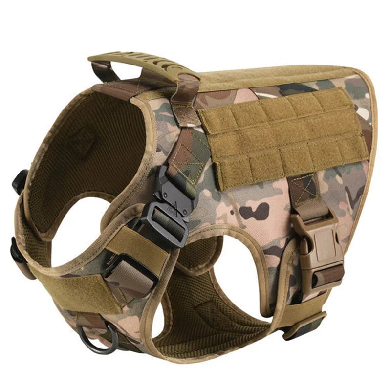 Outdoor dog gear: tactical harness and leash set in black, designed for large and powerful dog breeds