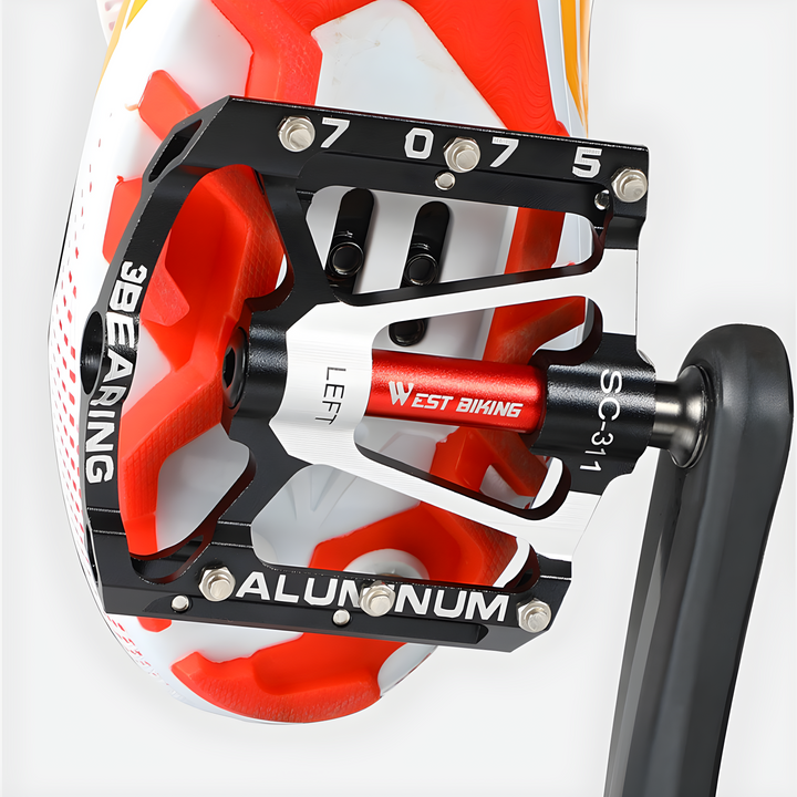 "Ultraleichte Fahrradpedale in Schwarz-Rot aus Aluminium, Vorderseite, mit maximalem Grip und rutschfesten Pins"