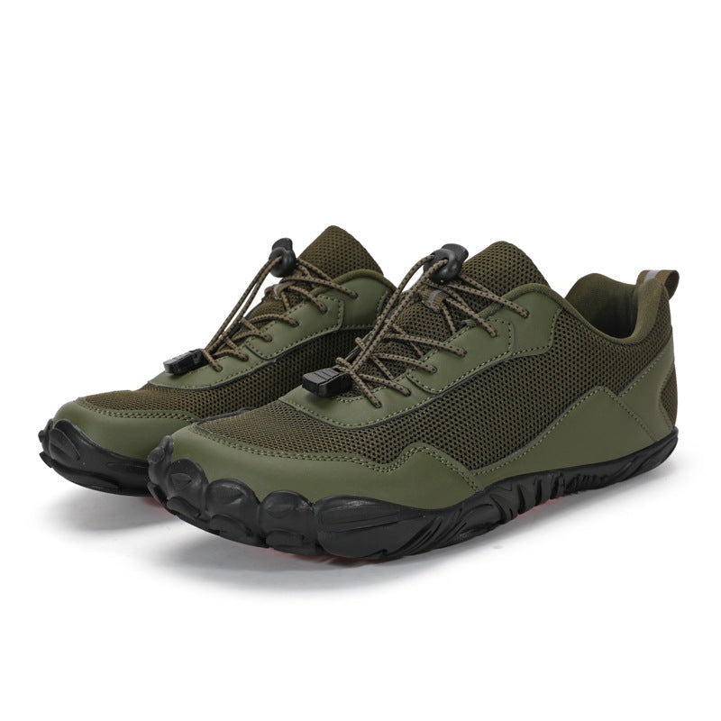 Experience natural movement with these unisex barefoot hiking trainers, featuring a flexible sole and ground feel.