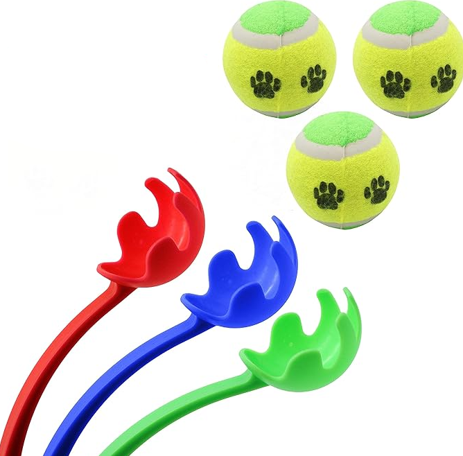 Fetch game essential: long-distance dog ball thrower with comfortable handle for pet exercise.