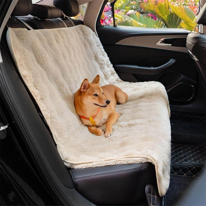 Machine washable calming pet blanket, non-slip design for car seat protection, easy clean