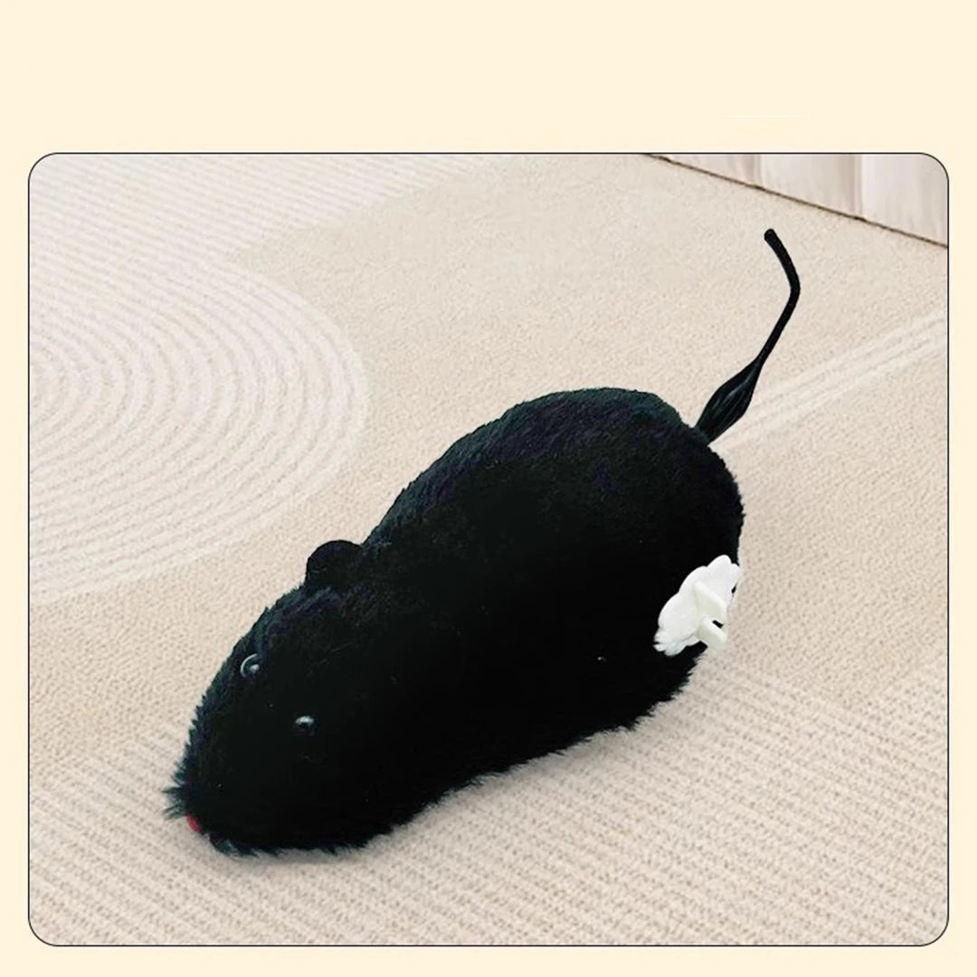 Cute wind-up mouse toy for cats, interactive pet supplies promoting exercise and indoor fun.
