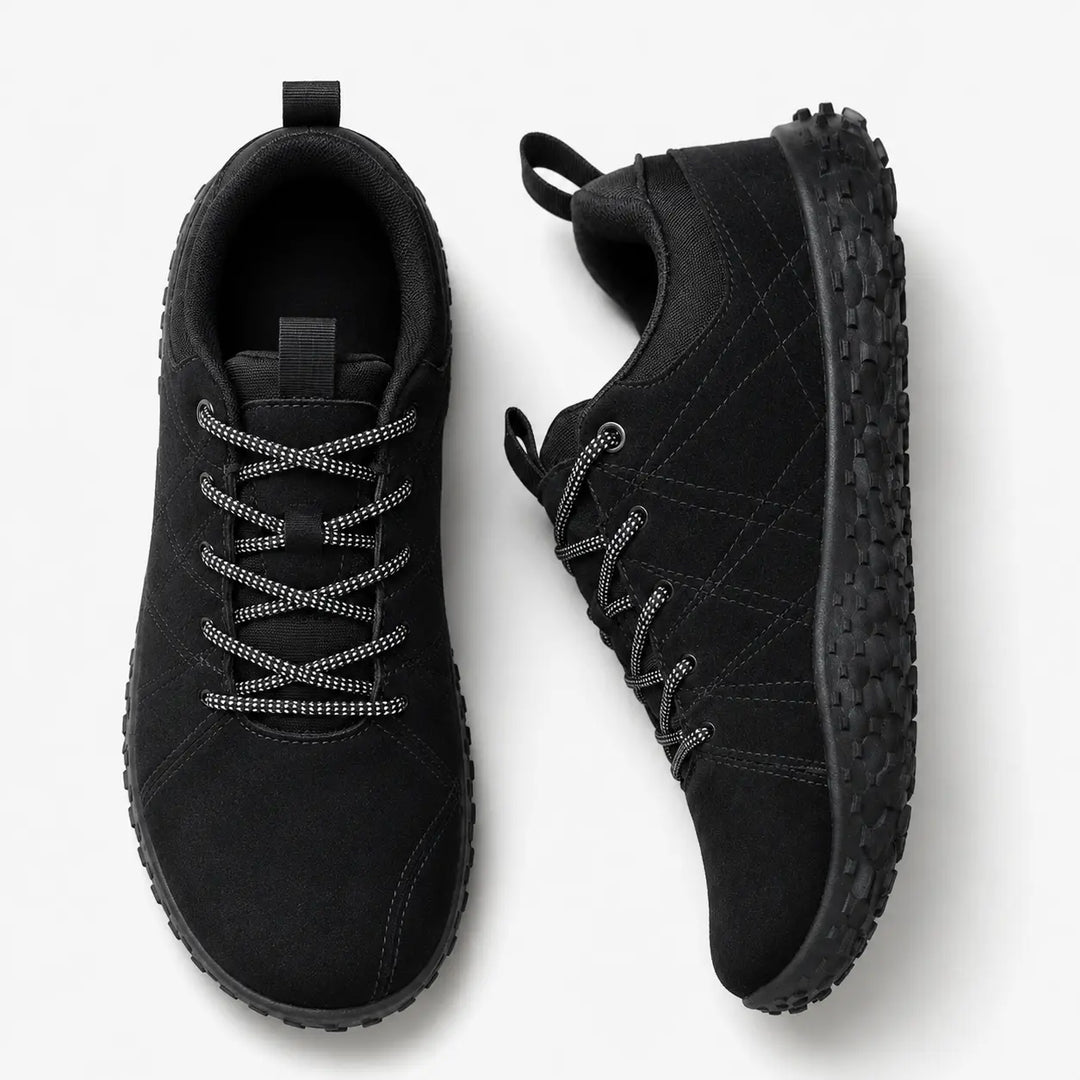 Unisex barefoot hiking trainers with a wide toe box, ensuring comfortable, natural movement on any terrain.