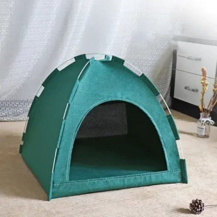 Waterproof cat tent, a versatile pet shelter for both indoor and outdoor use.