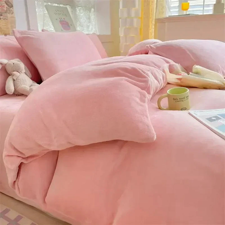 Verdikt flannel fleece duvet cover; warm, soft, cozy bedding for winter comfort.