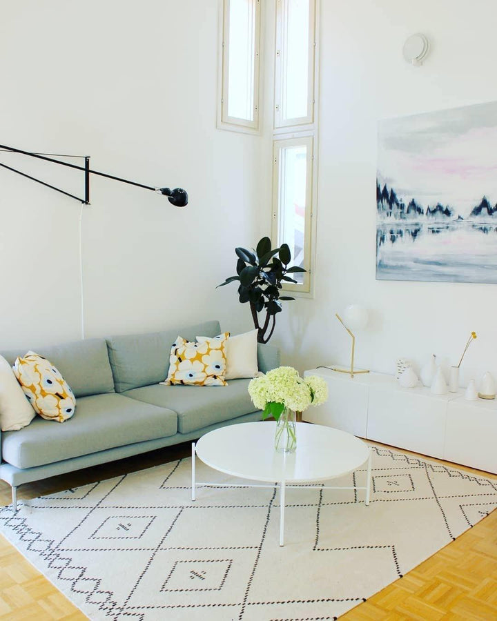 "Verstellbare Wandleuchte 265, industrielle Eleganz, Aluminiumschirm, Metallrahmen, flexible Beleuchtung für Zuhause."