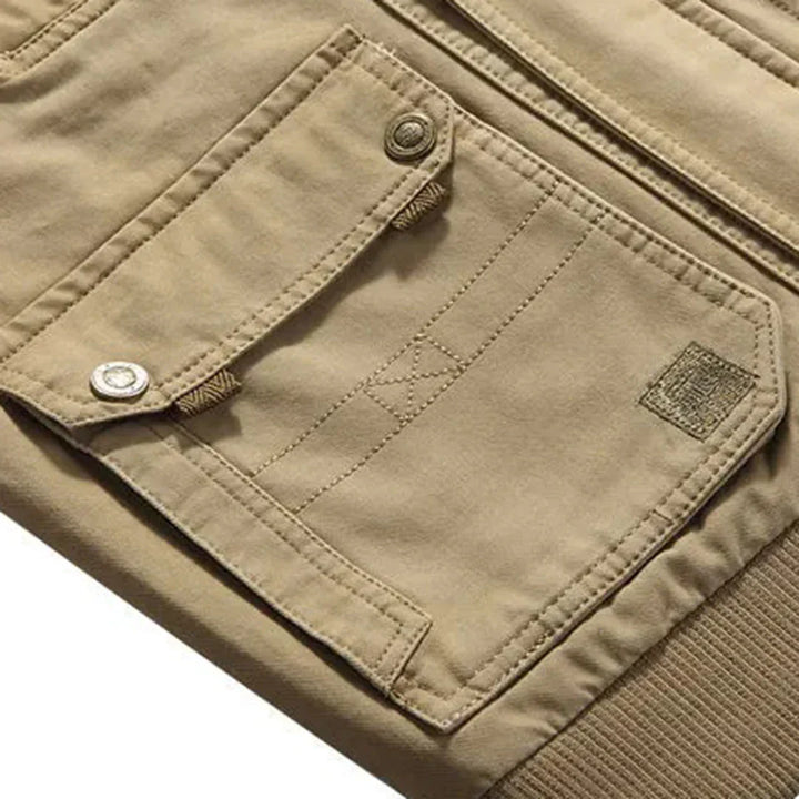 "Vielseitige Herrenjacke – leicht, langlebig, modernes Design, ideal für Outdoor und jeden Anlass, in verschiedenen Größen"