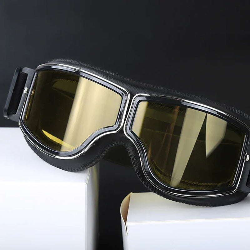 "Vintage Motorradbrille mit UV-Schutz, klassisches Design, braune Linsen, faltbar, verstellbares Band, kratzfest."