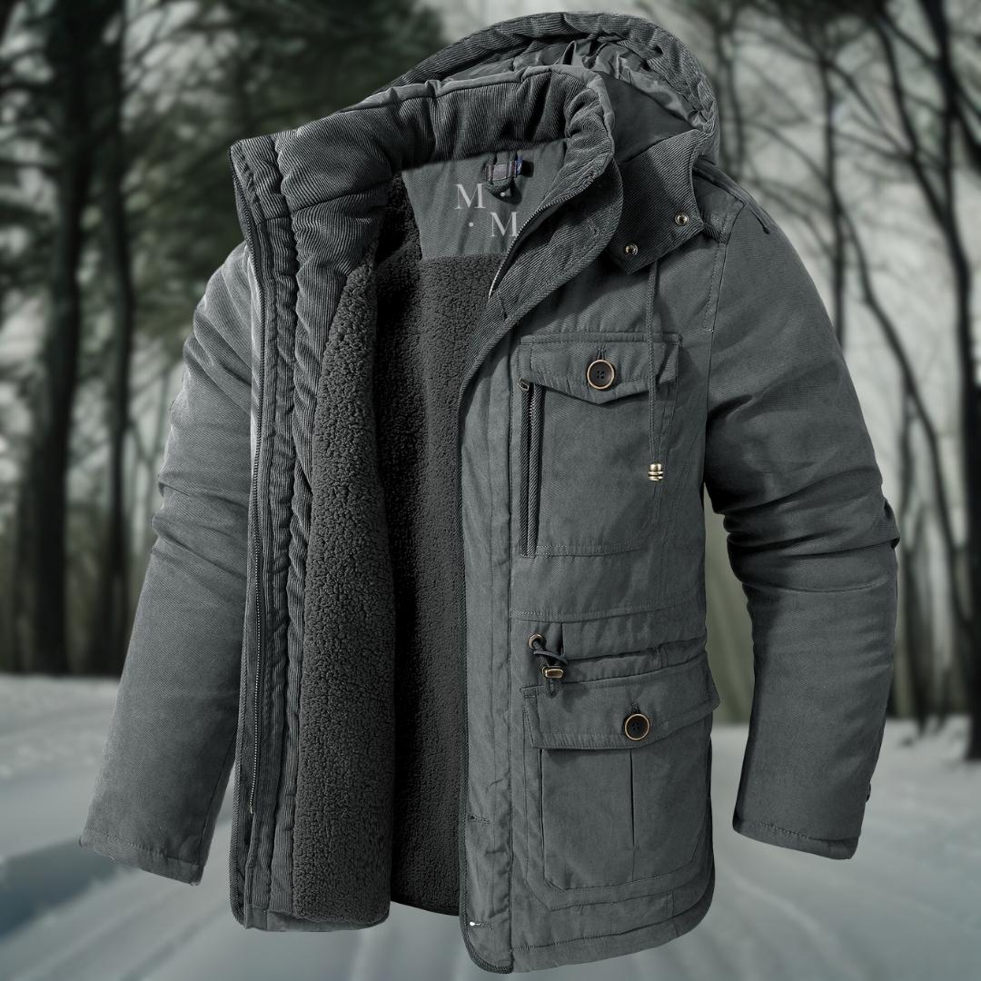 Warme Herren-Winterjacke, wasserdicht, stilvoll, mit modernen Nähten und vielseitigen Taschen, ideal für kalte Wintertage.