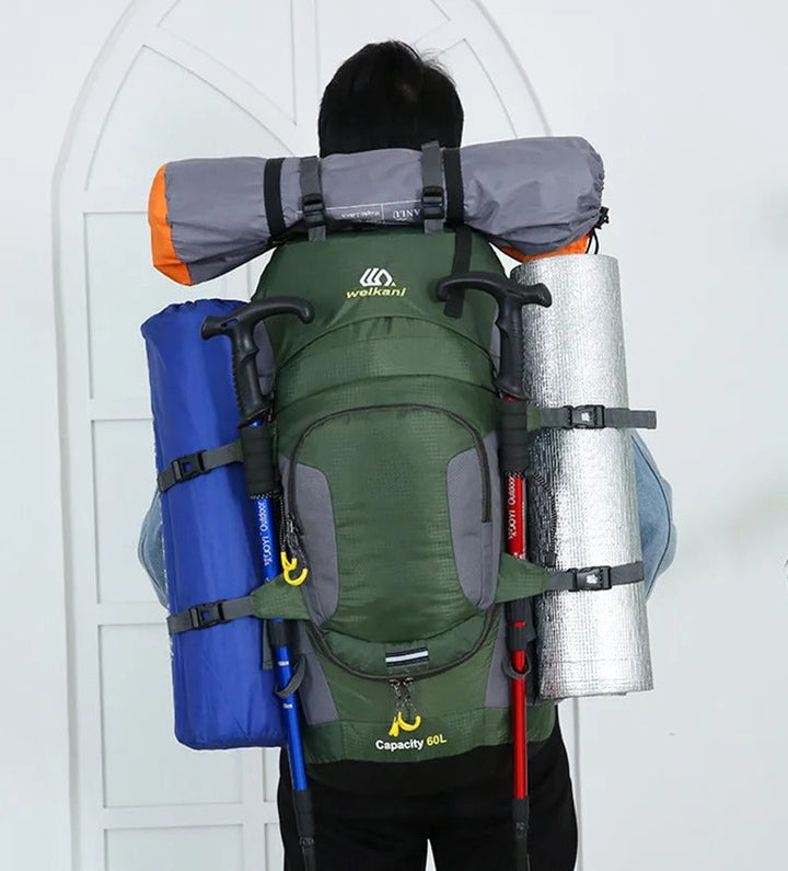 "Wasserdichter 60L Rucksack, robustes Design, geräumig, ergonomisch, ideal für Outdoor-Abenteuer und Reisen"
