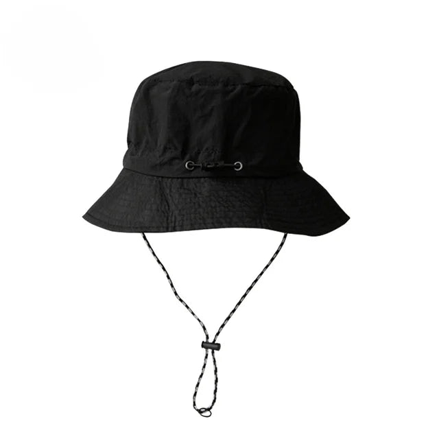 "Wasserdichter, faltbarer Bucket Hat, UPF 50+, breite Krempe, ideal für Outdoor-Aktivitäten, unifarbenes Design."