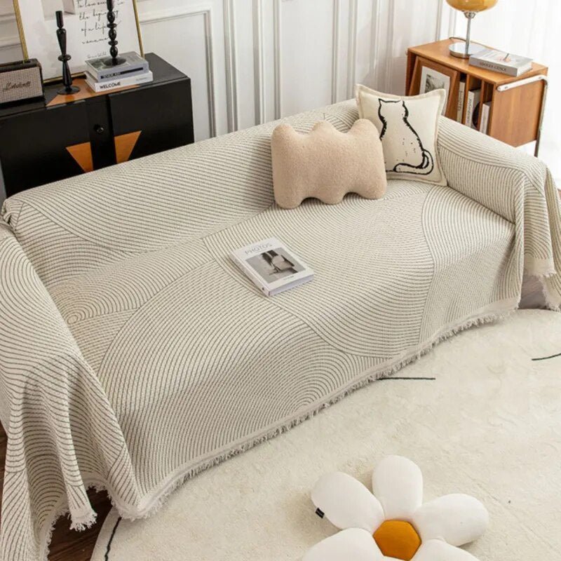 "Weiche Sofadecke mit abstraktem Muster, ideal für Wohnzimmer und Schlafzimmer, bietet Stil und Komfort in jedem Raum."