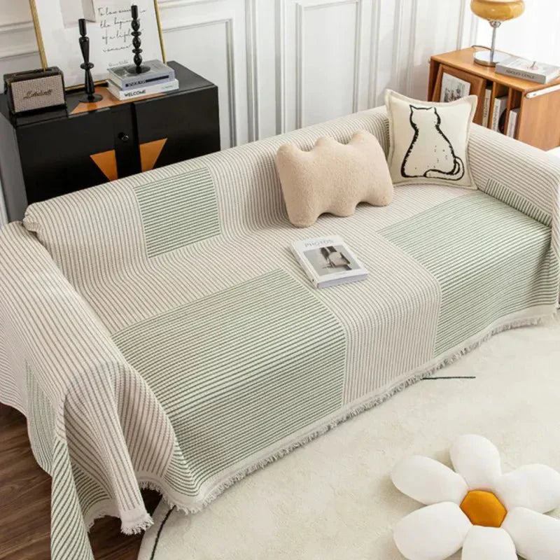 "Weiche Sofadecke mit abstraktem Muster, ideal für Wohnzimmer und Schlafzimmer, bietet Stil und Komfort in jedem Raum."