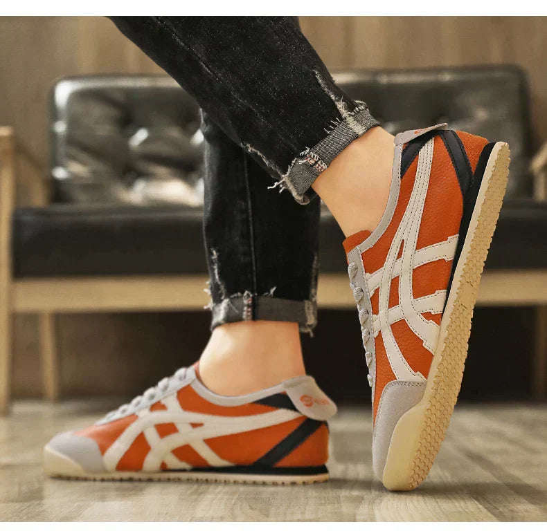 "Weiße Sommer-Sneakers mit geometrischem Muster und bequemer Passform für Damen, ideal für stilbewusste Outfits"