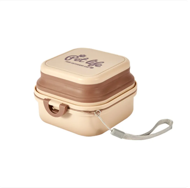 Waterproof silicone pet supply box, ensures pet food or water bowls are spill-free on-the-go