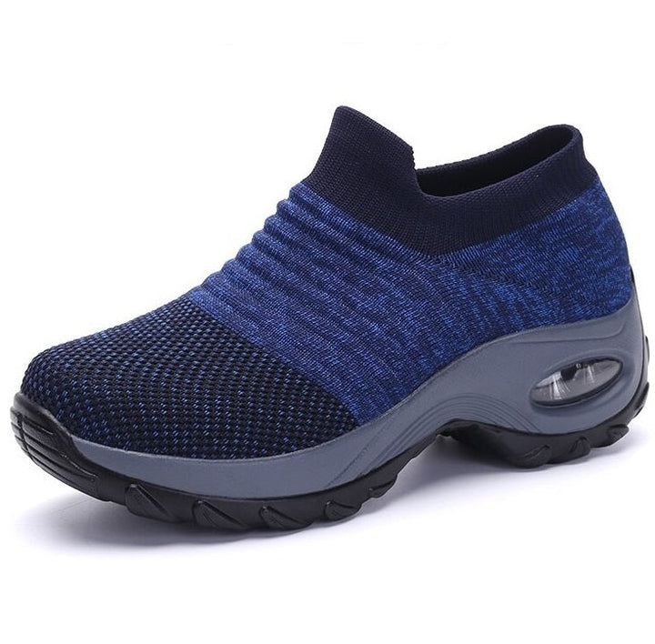 Lightweight women's sneakers with advanced arch support for ultimate comfort.