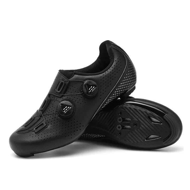 Women's blue durable MTB cycling shoes for off-road trails & outdoor mountain biking performance.