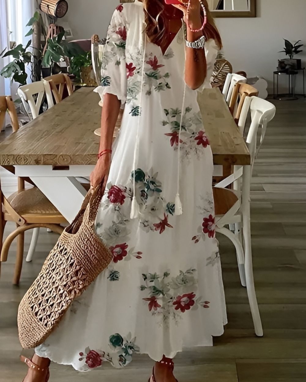 Women's bohemian floral print maxi dress, a stylish long summer vacation dress.