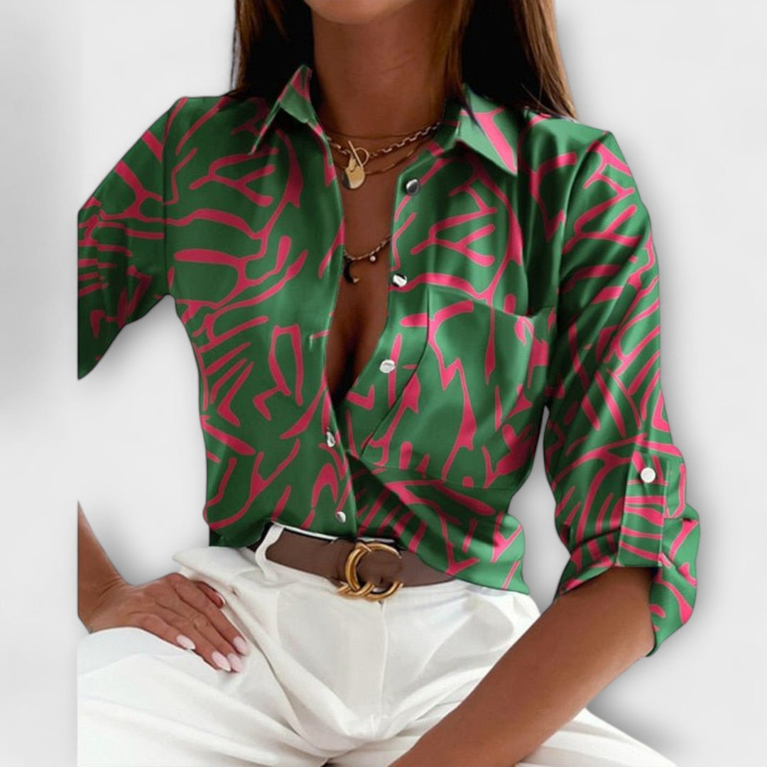 Comfortable women's classic collar blouse. Versatile long sleeve top for effortless style and all-day wear.