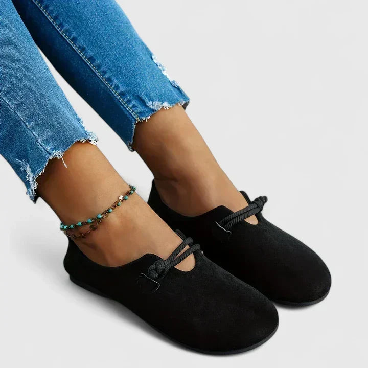 Casual women's wide toe box flats, slip-on design with a trendy rope strap, offering orthopedic-friendly comfort.