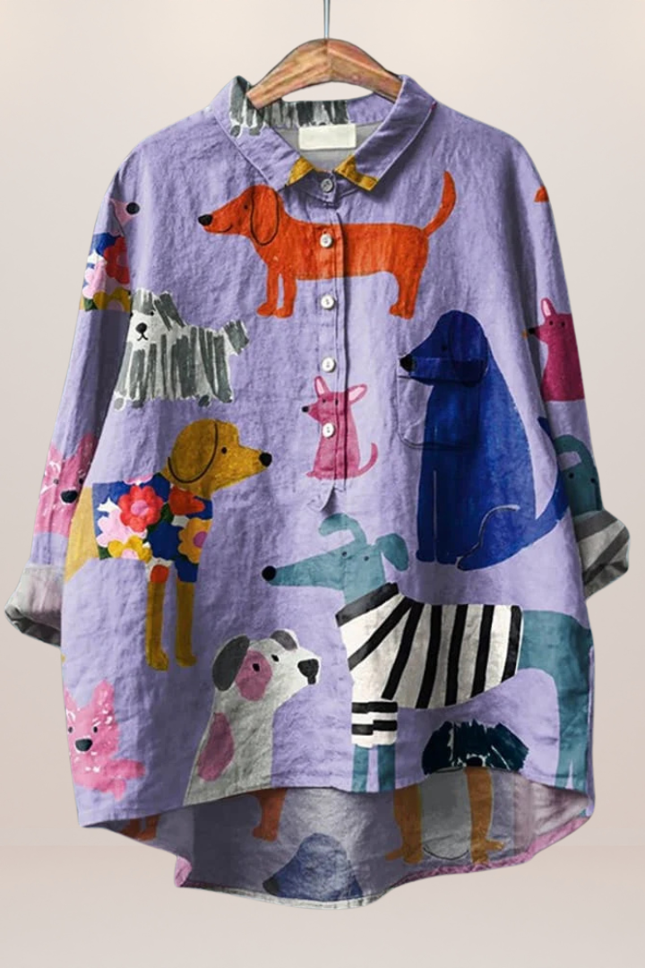 Stylish women's floral print blouse, versatile for casual or everyday wear. Features a comfortable, relaxed fit design.