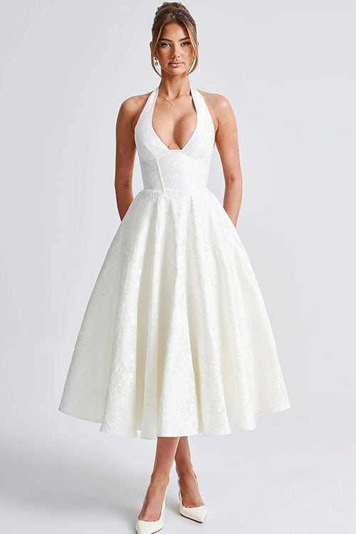 Captivating women's prom A-line maxi dress, halterneck style, ensures a memorable entrance.