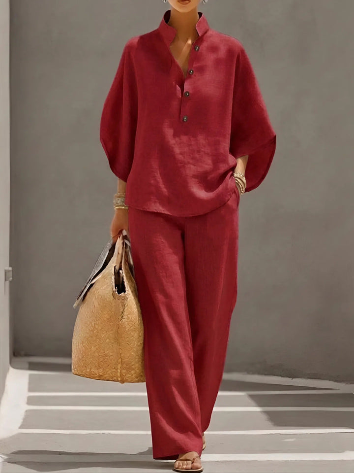 Women's fashion two-piece set, featuring a mandarin collar top and comfortable wide-leg pants.
