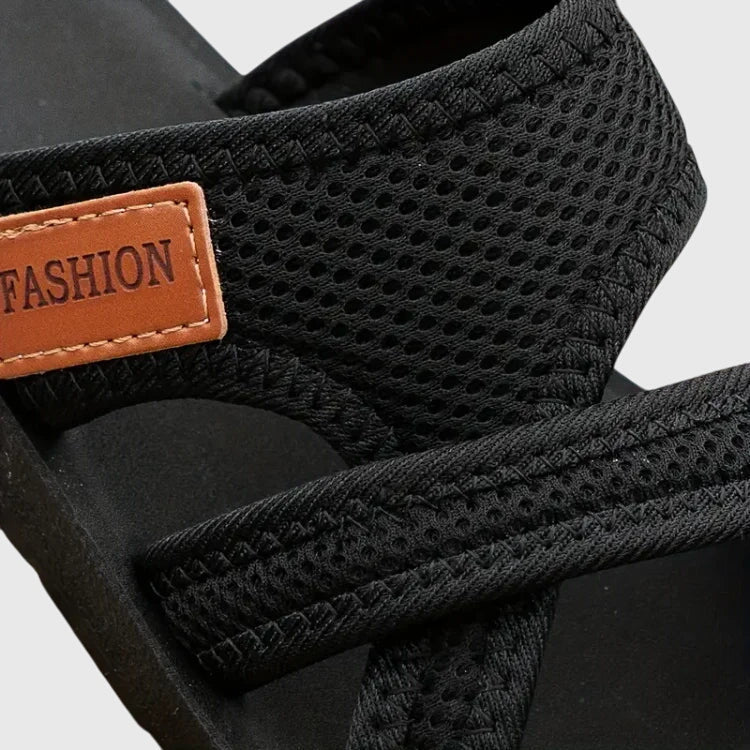 Women's Elody slip-on platform sandals. Comfortable, open-toe summer footwear for casual walking & everyday wear.