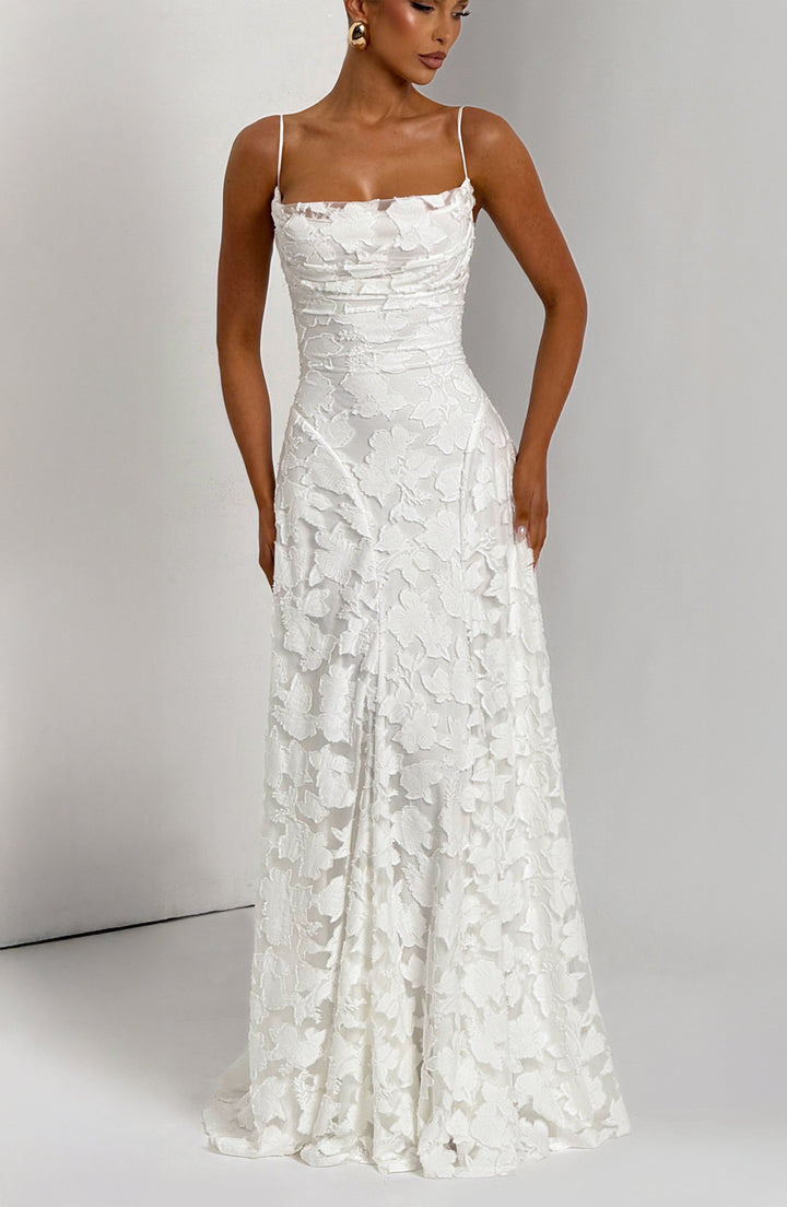 Women's elegant floral maxi dress, sleeveless, with a beautiful lace-up back detail.