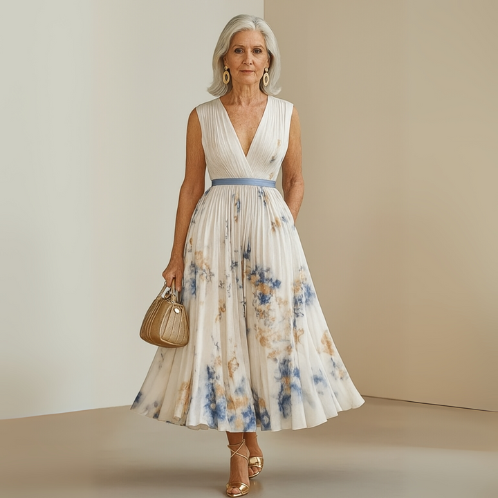 Breezy summer sleeveless maxi dress, flowing fabric ensures ultimate comfort & elegant women's fashion.