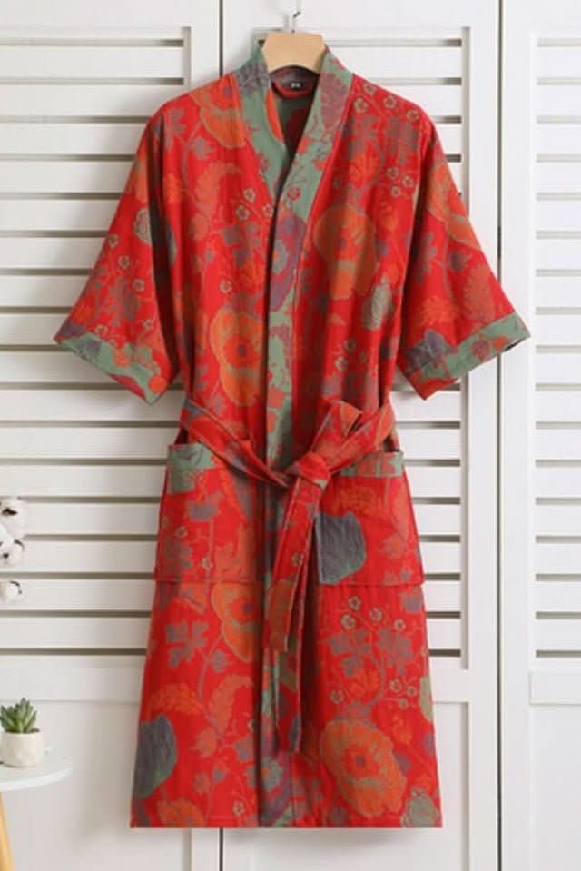 Soft women's lightweight bathrobe in cozy fabric, perfect for home relaxation and comfort.