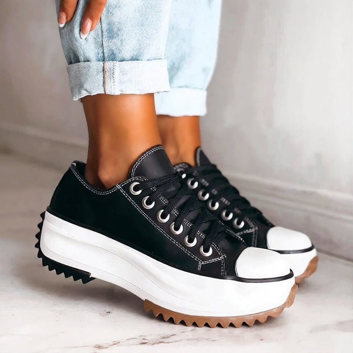 Women's lightweight breathable sneakers, perfect for all-day comfort & everyday walking.