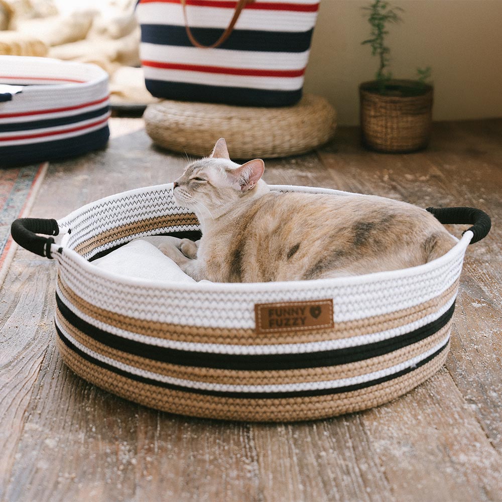 Close-up of the stitching on the lightweight cotton woven pet carrier beach bag, highlighting quality.