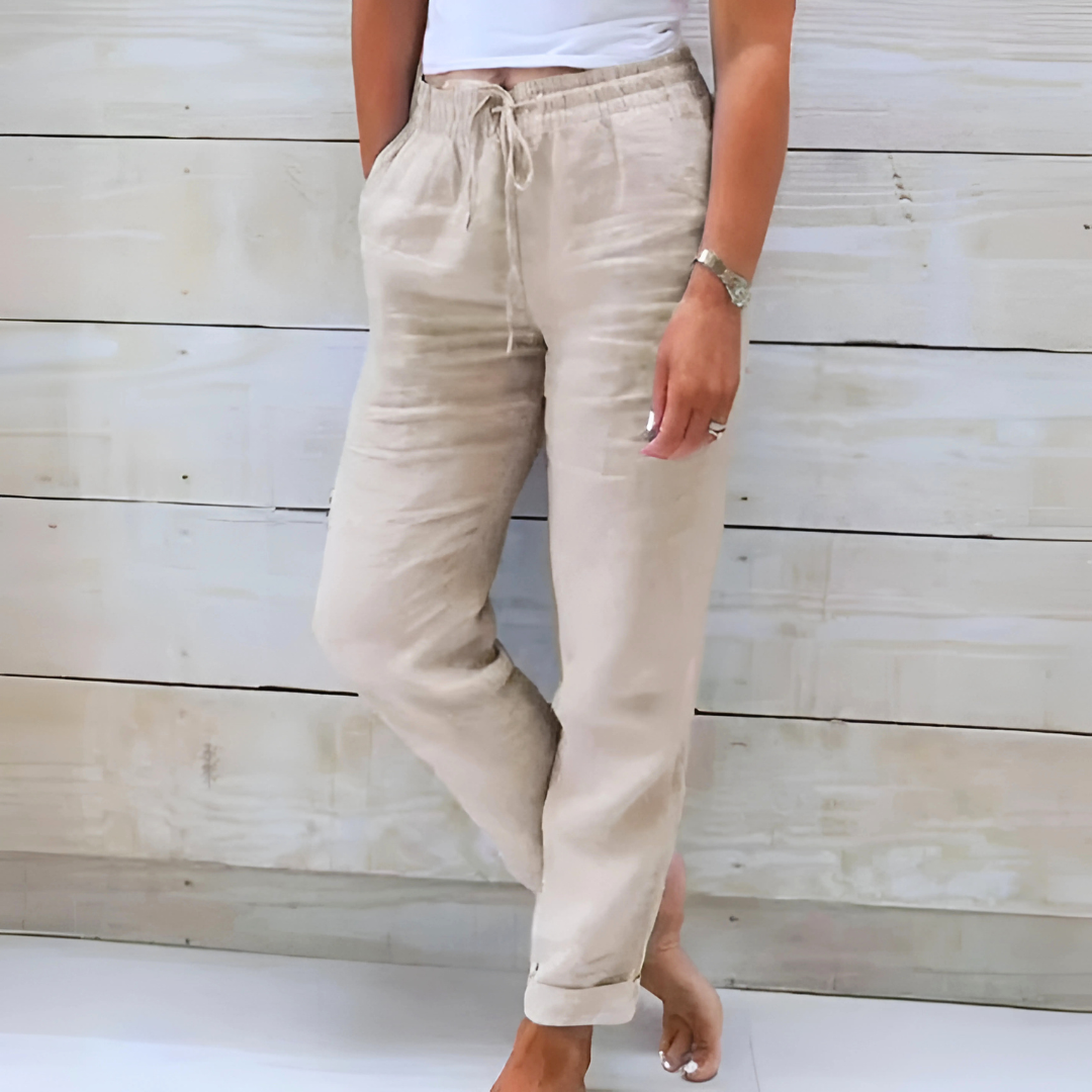 Flexible women's lightweight pants, offering unrestricted movement and breathable comfort for any activity.