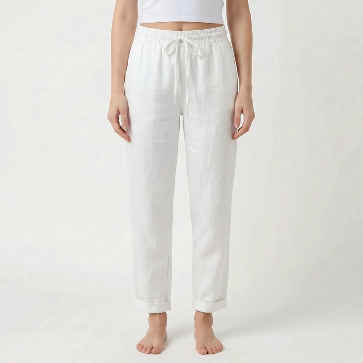 Stylish women's lightweight summer pants, versatile for warm weather, featuring a comfortable relaxed fit.