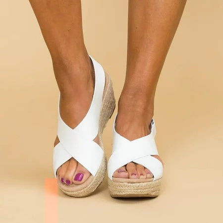 Lightweight women's summer sandals, designed for ultimate comfort and easy wear, perfect as everyday casual footwear.