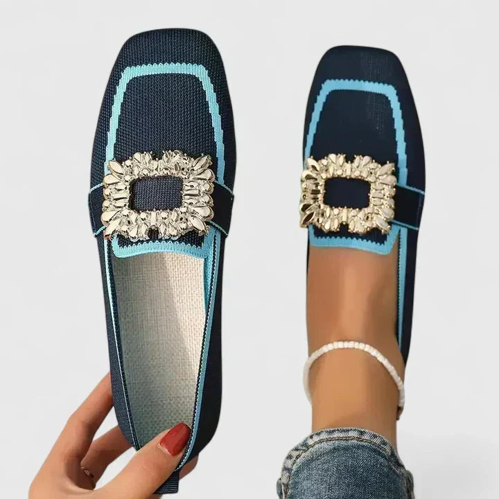 Women's orthopedic loafers, offering cushioned comfort & foot support for everyday walking. Slip-on style.