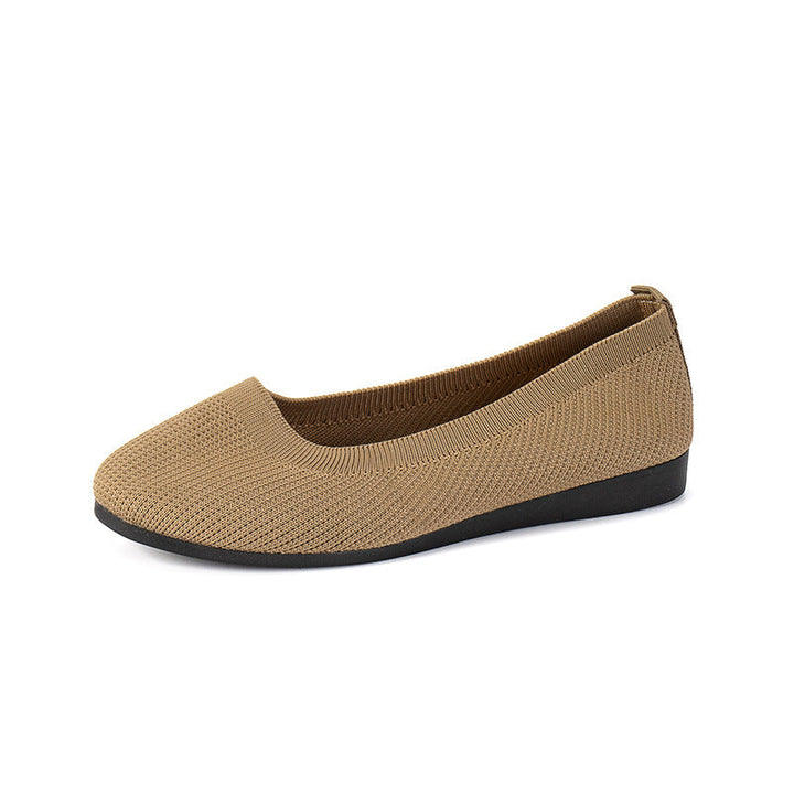 Stylish women's slip-on flats, offering orthopedic comfort & elegant daily wear.