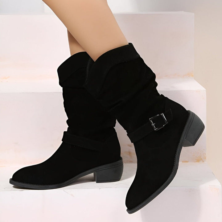 Comfortable women's ruched ankle boots, ideal for casual wear. Features a stylish design & easy-on side zip.