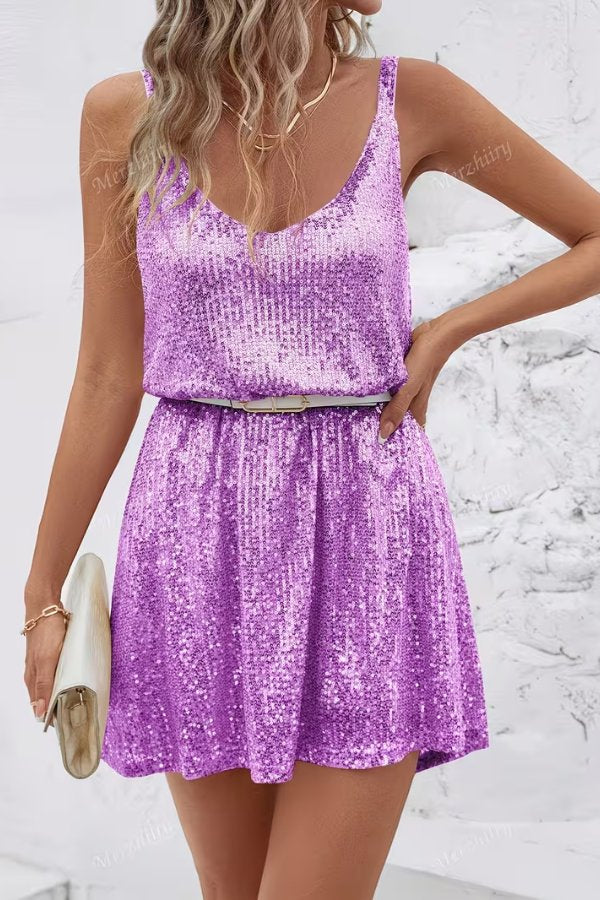 Shimmering sequin mini dress for women, elegant and comfortable for any event.