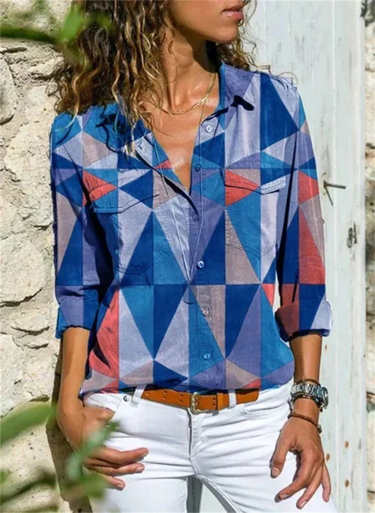 Versatile women's summer blouse, relaxed fit for a chic, comfortable, and elegant everyday look.
