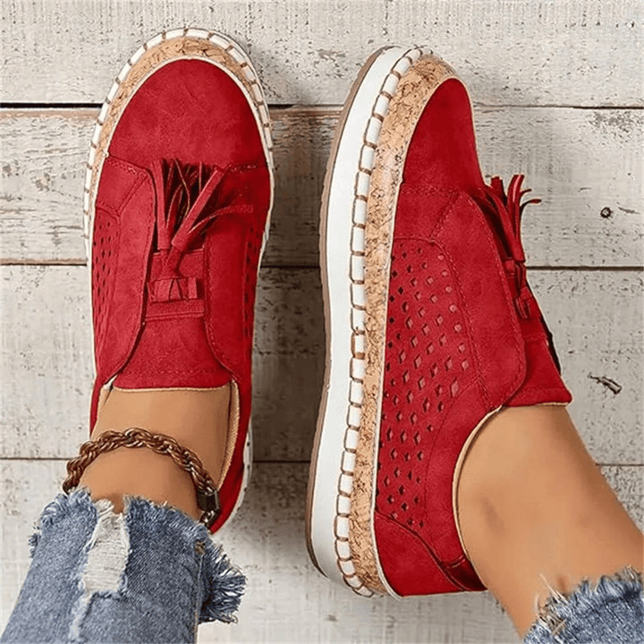 Modern women's summer slip-on sneakers, featuring a breathable design and comfortable fit for daily wear.