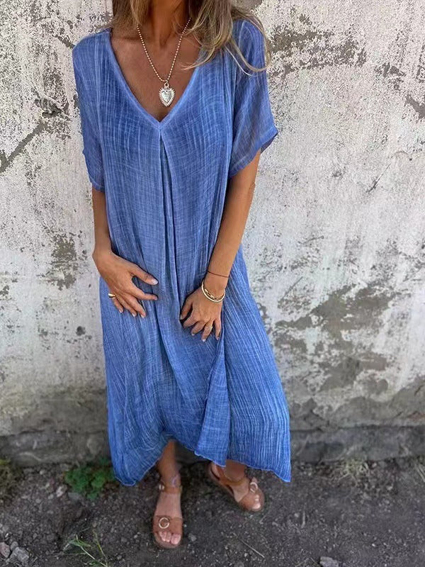 Elegant women's V-neck kimono midi dress, perfect for comfortable and effortless casual summer style.